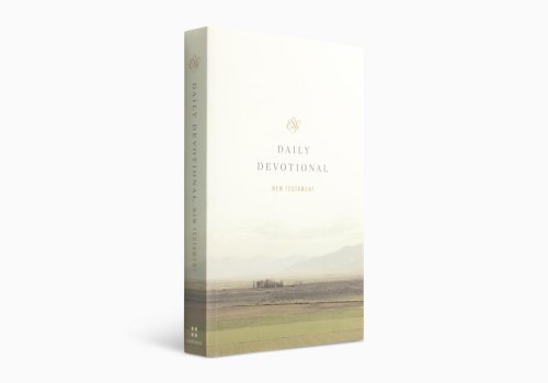 ESV Daily Devotional New Testament