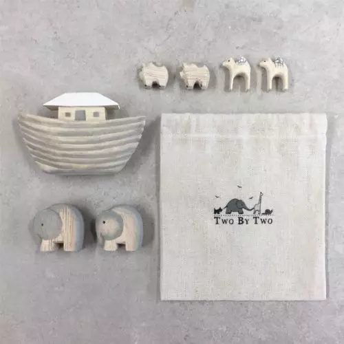 Small Wooden Noah's Ark Set