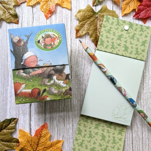 Mini Magnetic Notebooks - Percy The Park Keeper