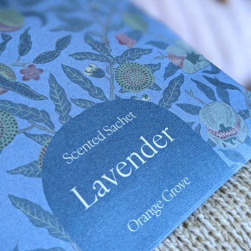 Scented Drawer Sachets (Lavender) In Printed Box - William Morris Leaves