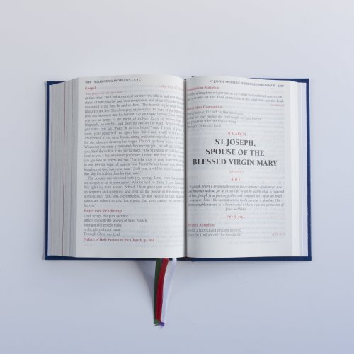 Sunday Missal: People's Edition (Blue Binding)