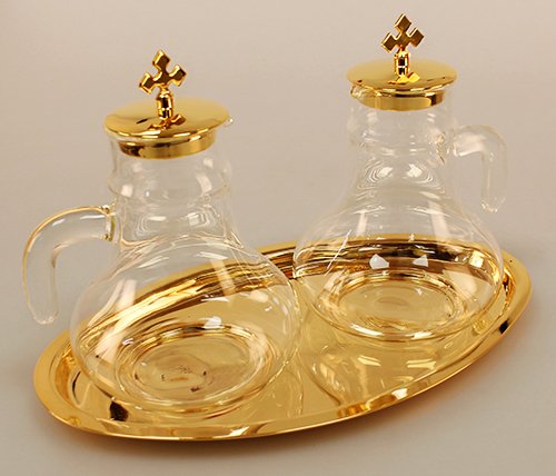 200 cc. capacity Cruet Set