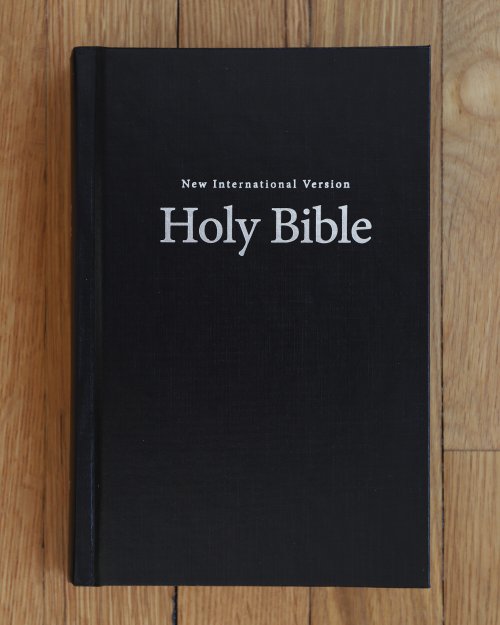 NIV, Value Pew and Worship Bible, Hardcover, Black