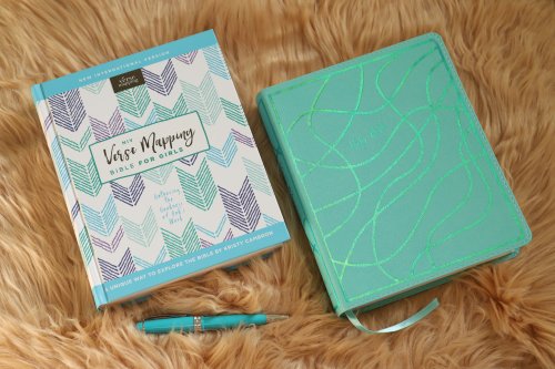 NIV, Verse Mapping Bible for Girls, Leathersoft, Teal, Comfort Print