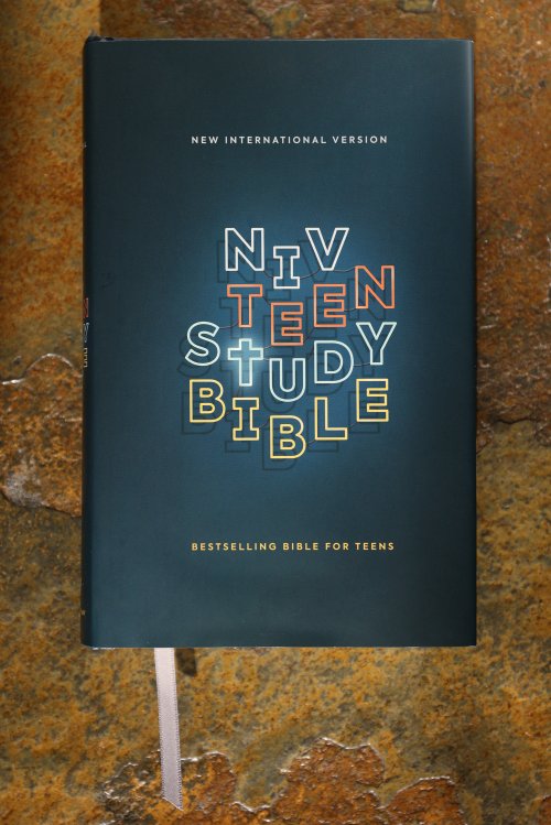 NIV, Teen Study Bible (For Life Issues You Face Every Day), Hardcover, Navy, Comfort Print