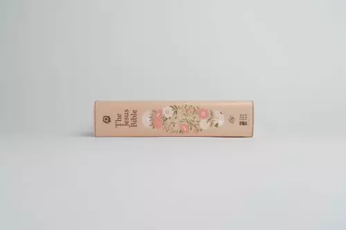 The Jesus Bible Artist Edition, ESV, Leathersoft, Peach Floral