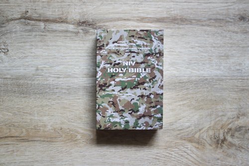 NIV, Holy Bible, Compact, Paperback, Military Camo, Comfort Print