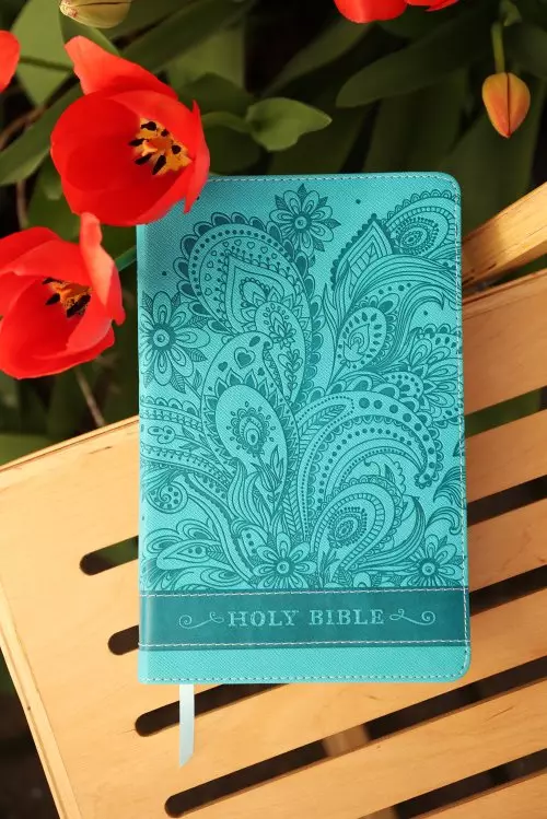 NIV, Bible for Teen Girls, Leathersoft, Blue, Thumb Indexed Tabs