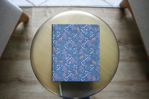 NIV, Journal the Word Bible (Perfect for Note-Taking), Double-Column, Cloth over Board, Navy Floral, Red Letter, Comfort Print