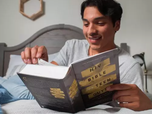 NIV Bible for Teen Guys