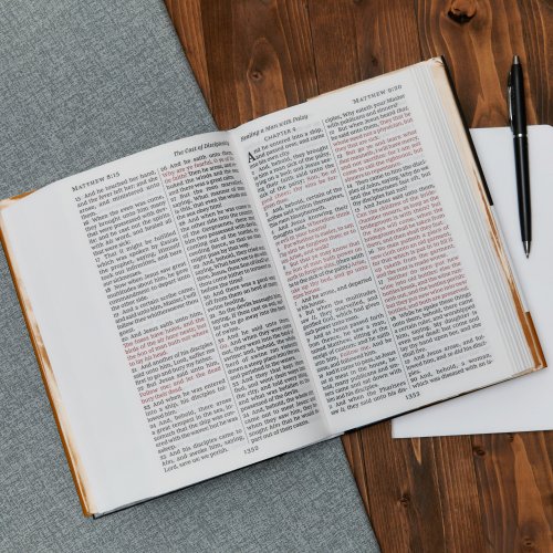 KJV Large Print Pew Bible, Burgundy, Hardback, Red Letter, Tables of Weights and Measures, Useful Charts