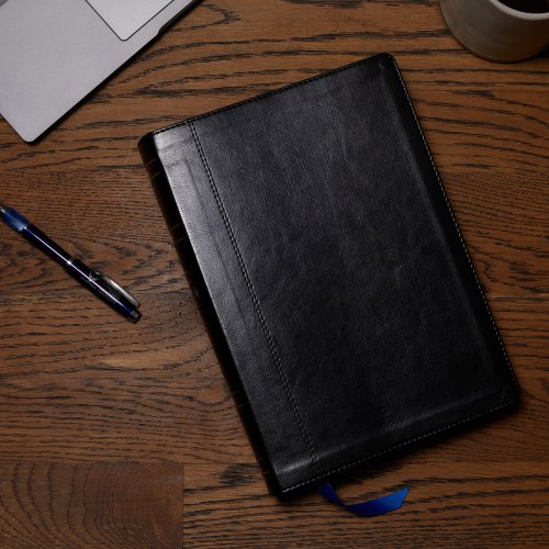 NKJV, Chronological Study Bible, Leathersoft, Black, Comfort Print