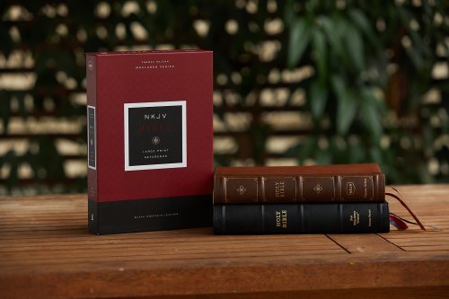 NKJV, Large Print Verse-by-Verse Reference Bible, Maclaren Series, Premium Goatskin Leather, Black, Comfort Print