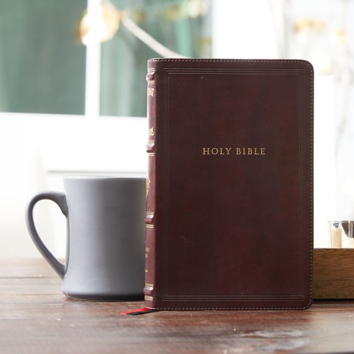 NKJV, Personal Size Reference Bible, Sovereign Collection, Leathersoft, Brown, Red Letter, Comfort Print