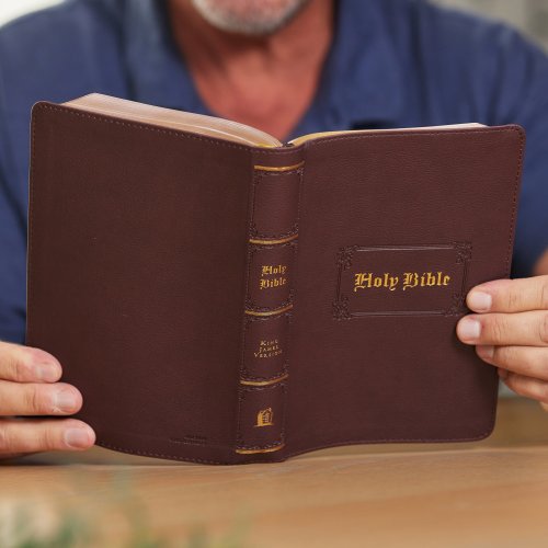 KJV, Personal Size Large Print Reference Bible, Vintage Series, Brown Leathersoft, Red Letter, Comfort Print