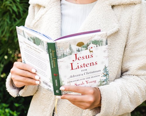 Jesus Listens for Advent and Christmas, Padded Hardcover, with Full Scriptures