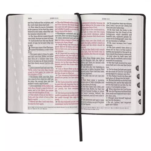 KJV Giant Print Bible, Imitation Leather, Black, Thumb Index, Red Letter, Maps, Reading Plan, Verse Finder, Gilt Edge, Ribbon Markers, Presentation Page