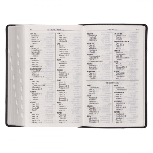 KJV Giant Print Bible, Imitation Leather, Black, Thumb Index, Red Letter, Maps, Reading Plan, Verse Finder, Gilt Edge, Ribbon Markers, Presentation Page