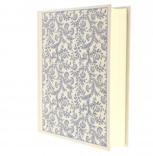 ESV Journaling Bible, Cream, Hardback, Floral Design, Wide Margins, Ribbon Marker, Presentation Page, Double-Column Format, Slip Case, Cream-Coloured Paper