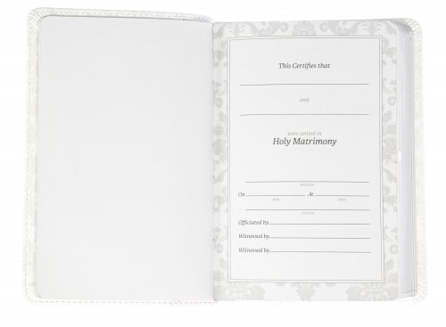 CSB Bride's Gift Bible, White, Leathertouch, Presentation Page, Gift box, Ribbon marker, Words in Red