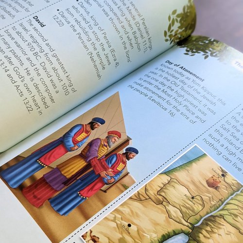 Complete Illustrated Children's Bible Dictionary: Introducting the Bible in Words, Pictures and Definitions