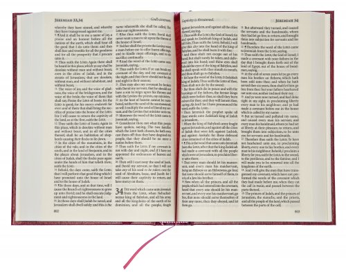 KJV Pew Bible, Red, Hardback, Clear Print, Ribbon Marker, Presentation Page, Reading Plan, Maps, Glossary, Line Drawings, Sewn Binding