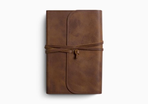 ESV Thinline Bible, Red Letter (Natural Leather, Brown, Flap with Strap)