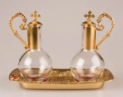 5 inch Cruet Set in Gold Finish with Magnetic Tray