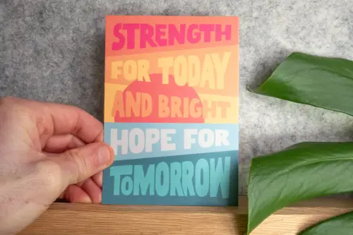 Pack of 40 Strength for today postcards