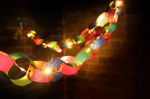 DIY Paper Chain with 20 warm LED lights