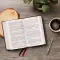 KJV Holy Bible: Large Print Single-Column with 43,000 End-of-Verse Cross References, Black Leathersoft, Personal Size, Red Letter, Comfort Print: King James Version