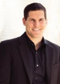 Picture of author Craig Groeschel