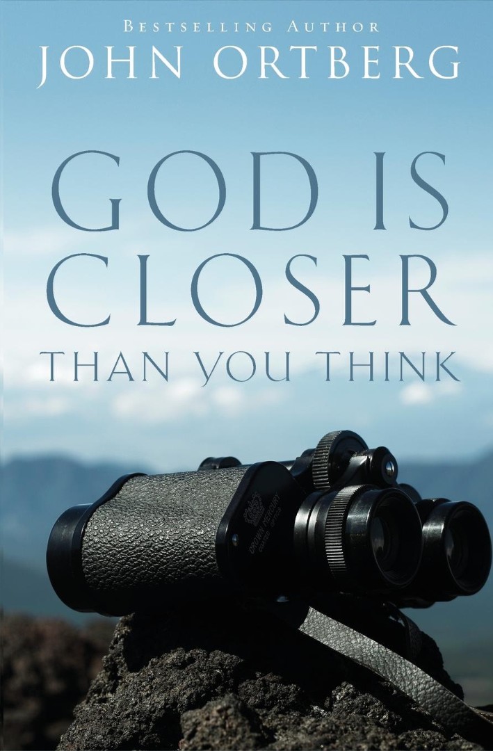 God Is Closer Than You Think By John Ortberg (Paperback) 9780310340478