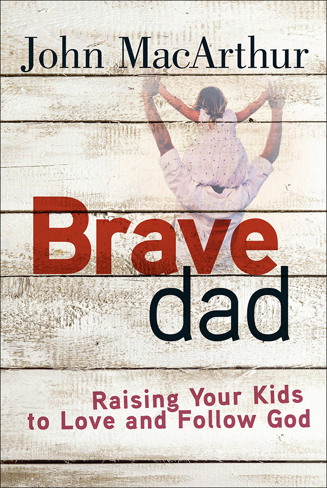 Brave Dad By Mac Arthur John (Paperback) 9780736965248