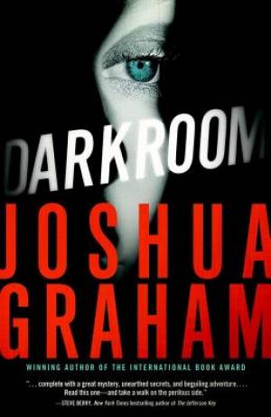 Darkroom By Joshua Graham (Paperback) 9781451654691